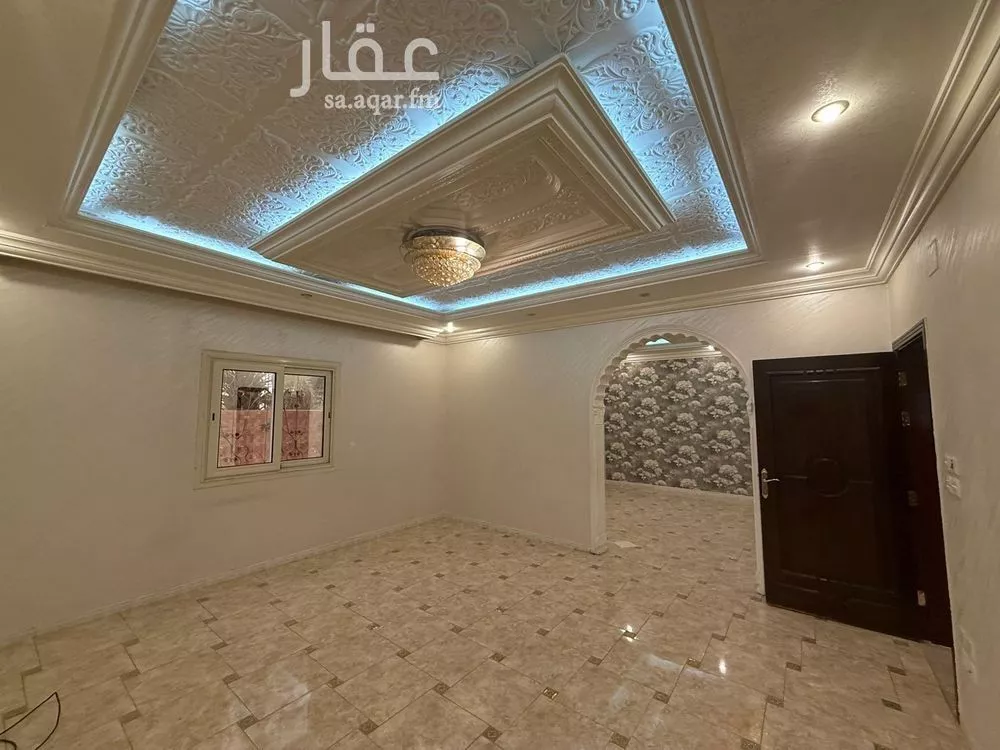 5 bedroom apartment in Al Ahn, Madinah 9
