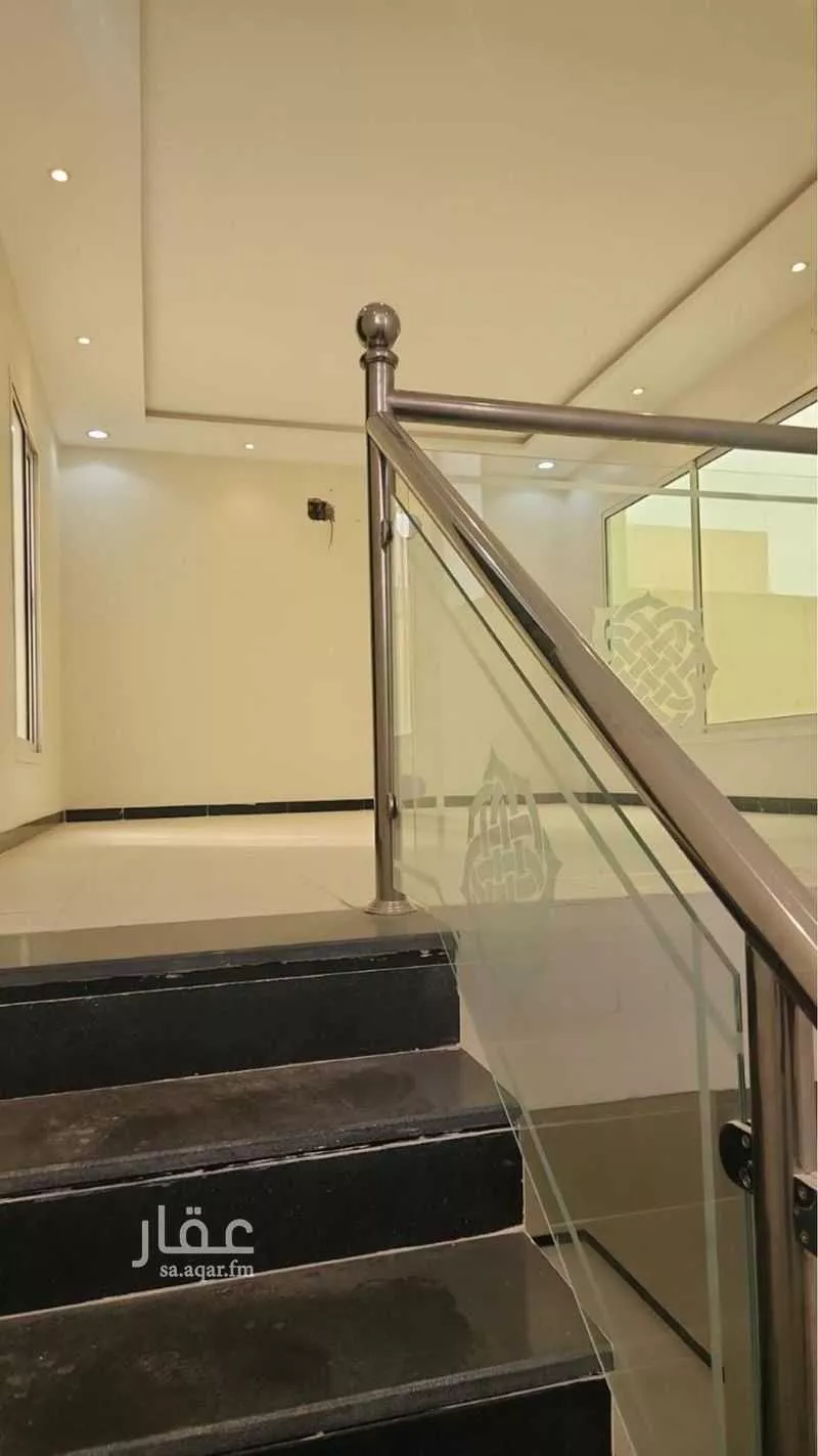 فيلا 4 غرف في بدر 4