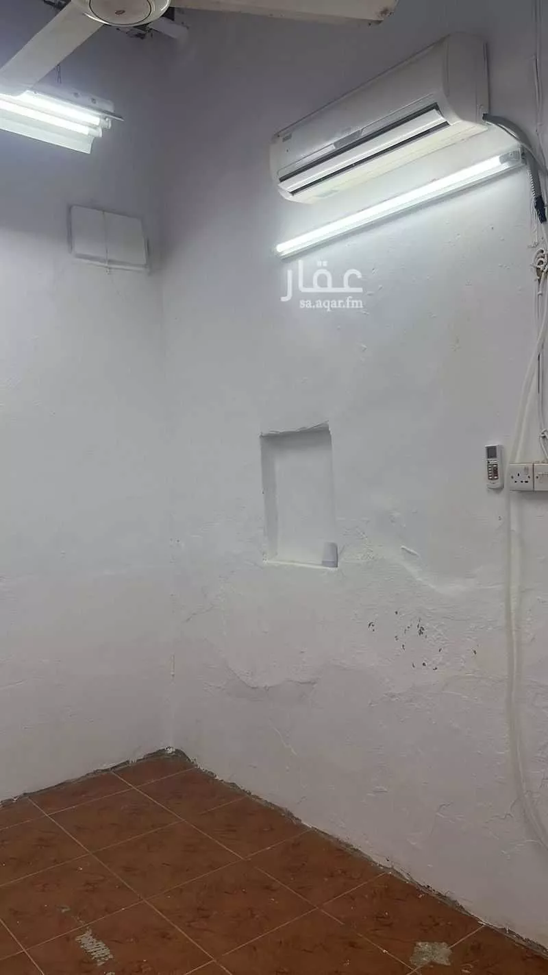 11 bedroom villa in Al Jaradiyah 1