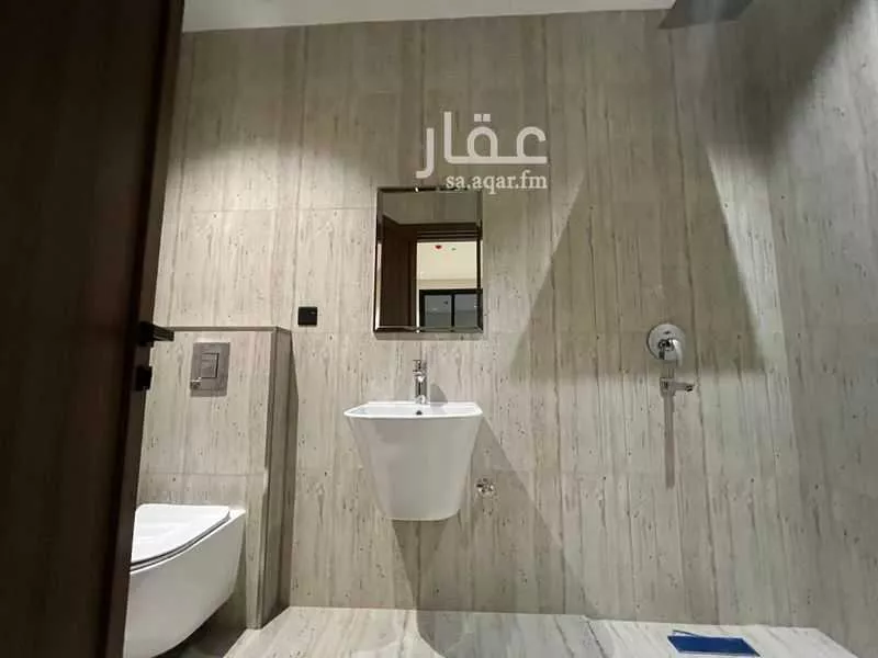 3 bedroom apartment in Irqah, Riyadh 9