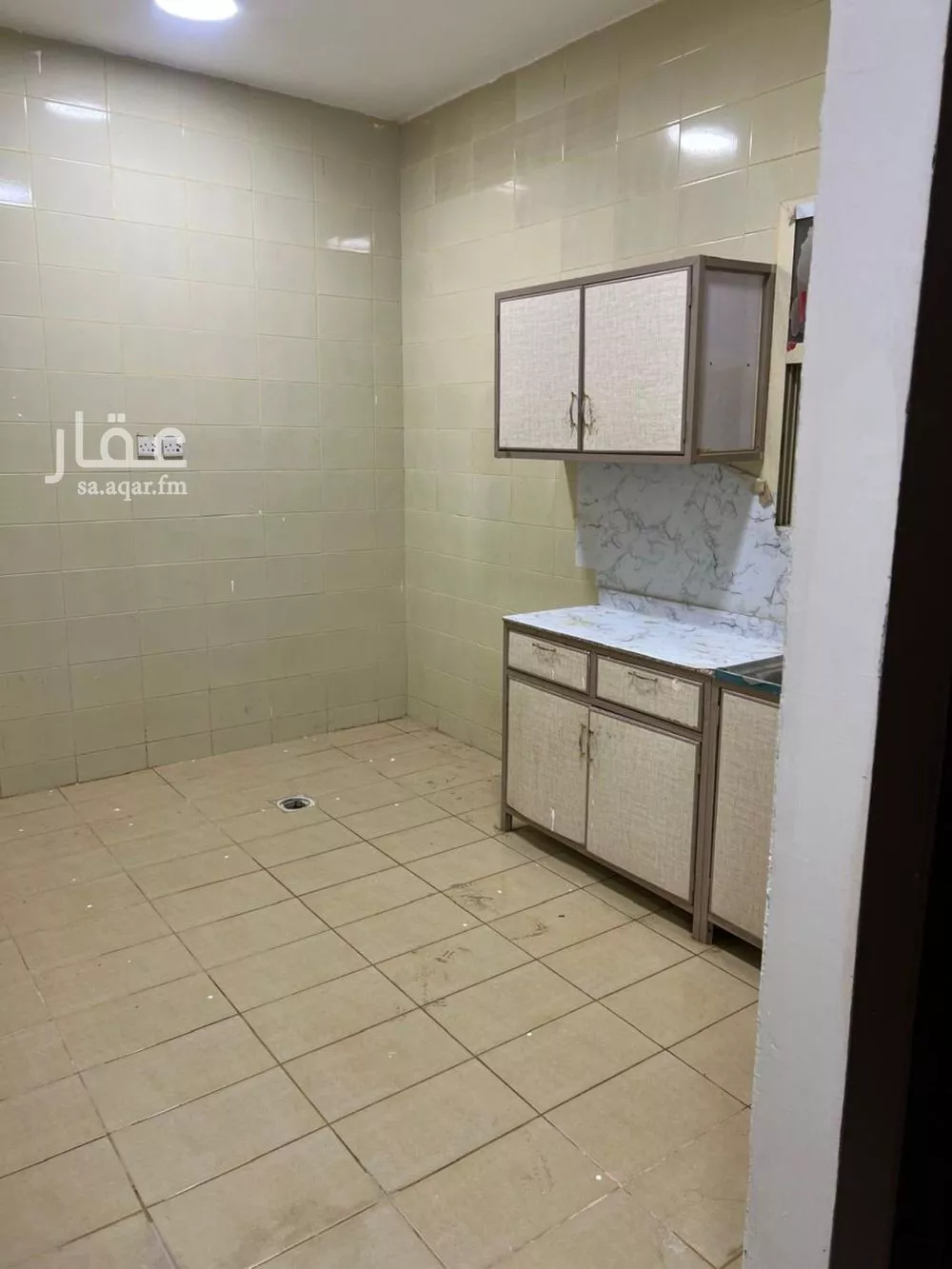 شقة 1 غرف في ظهرة لبن 3