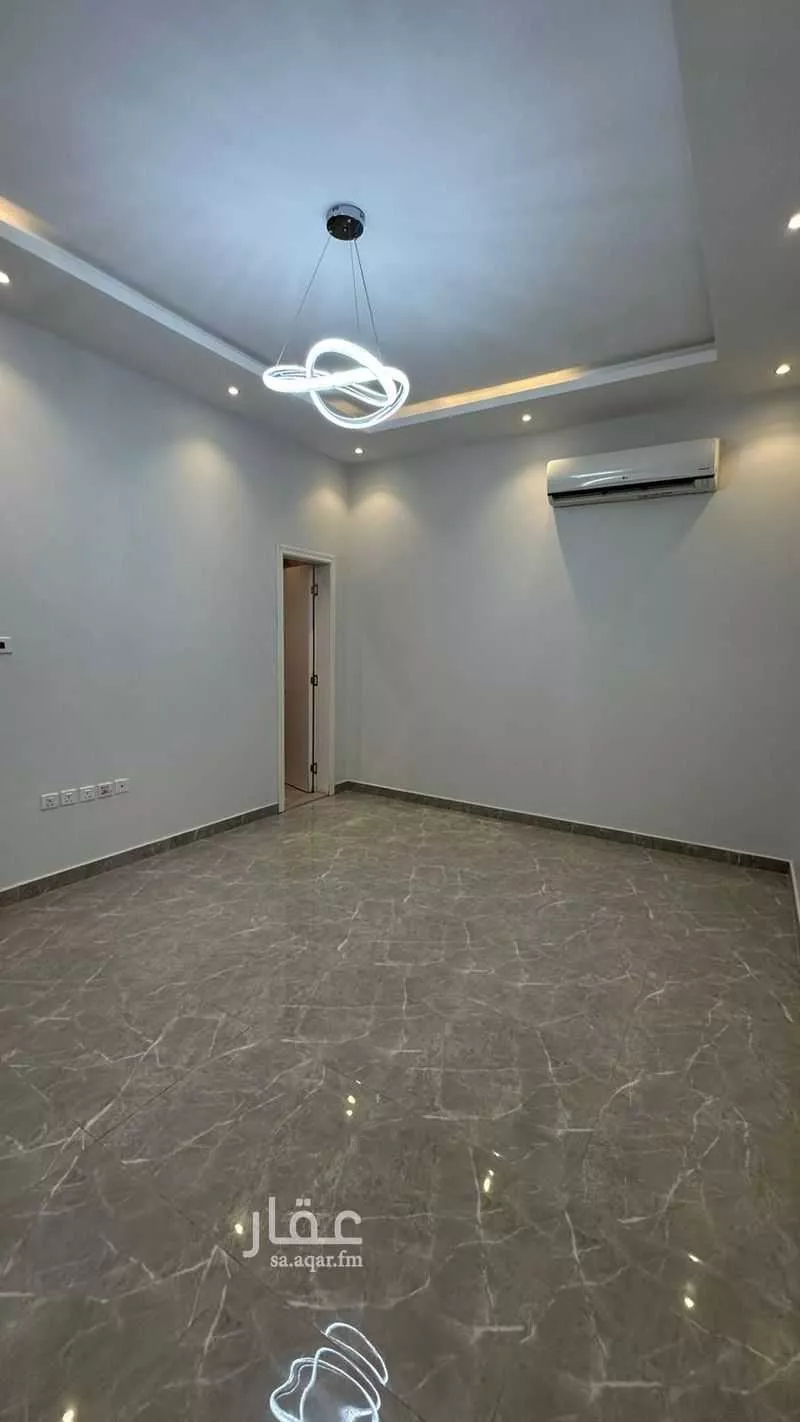 3 bedroom apartment in Al Aridh 8