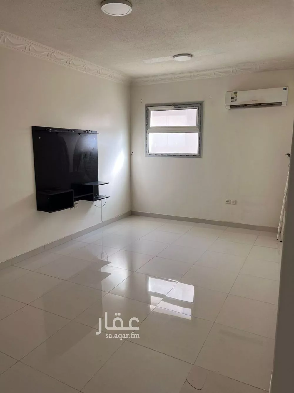 3 bedroom floor in Al Yasmin 3