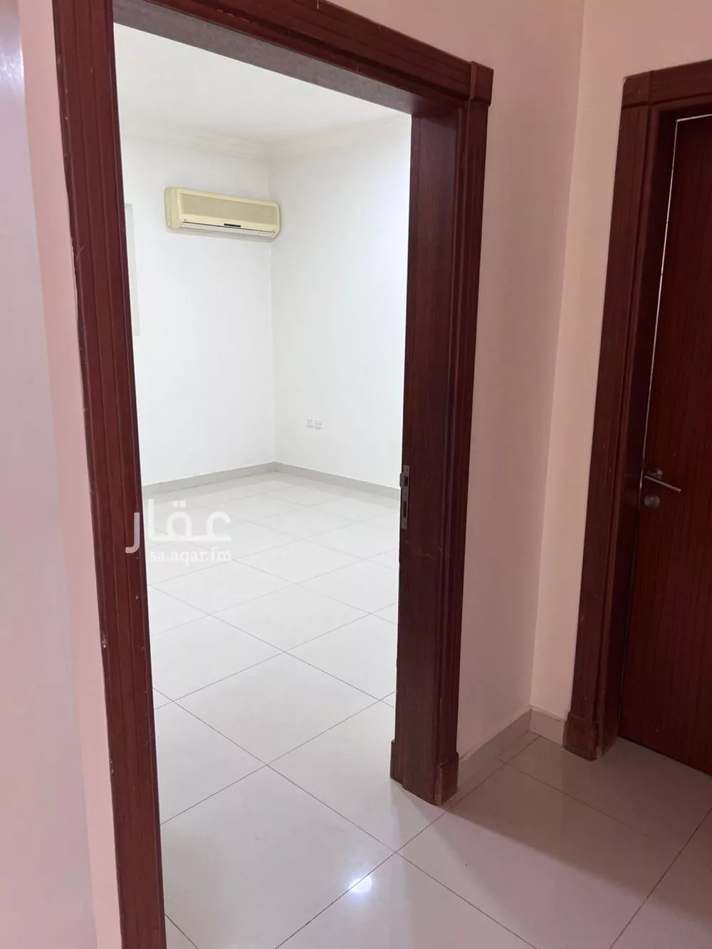 3 bedroom floor in Al Yasmin 4