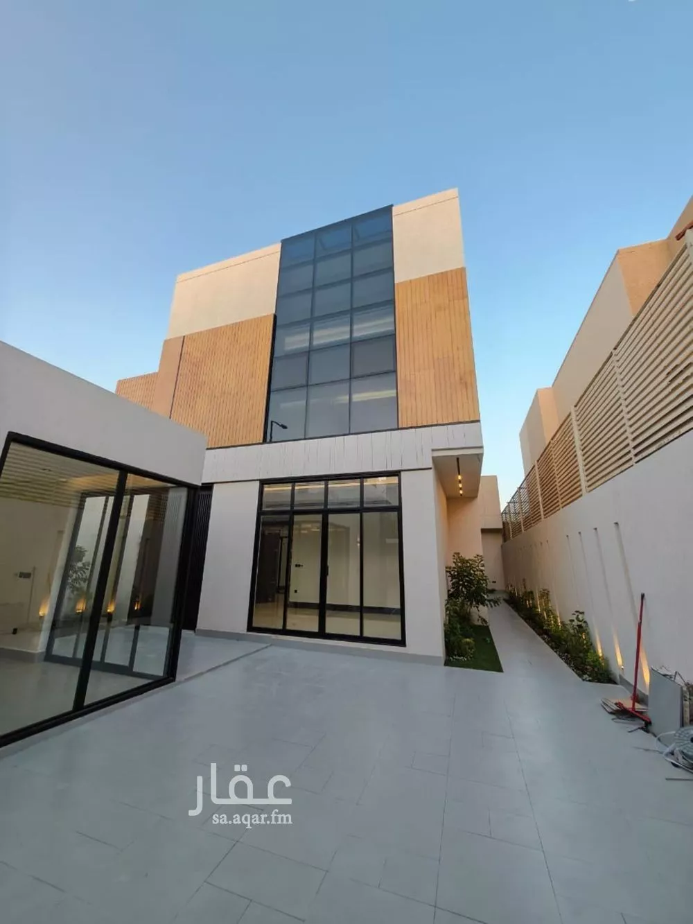 4 bedroom villa in Al Yasmin, Riyadh 15
