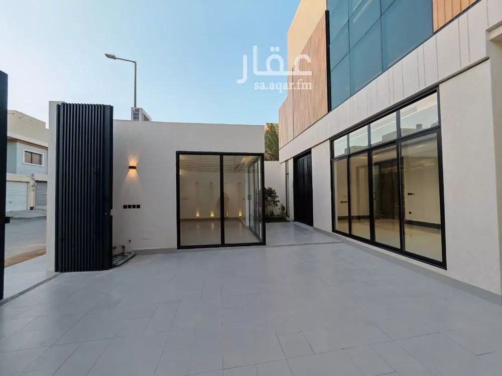 4 bedroom villa in Al Yasmin, Riyadh 16