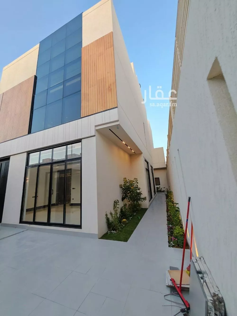 4 bedroom villa in Al Yasmin, Riyadh 7