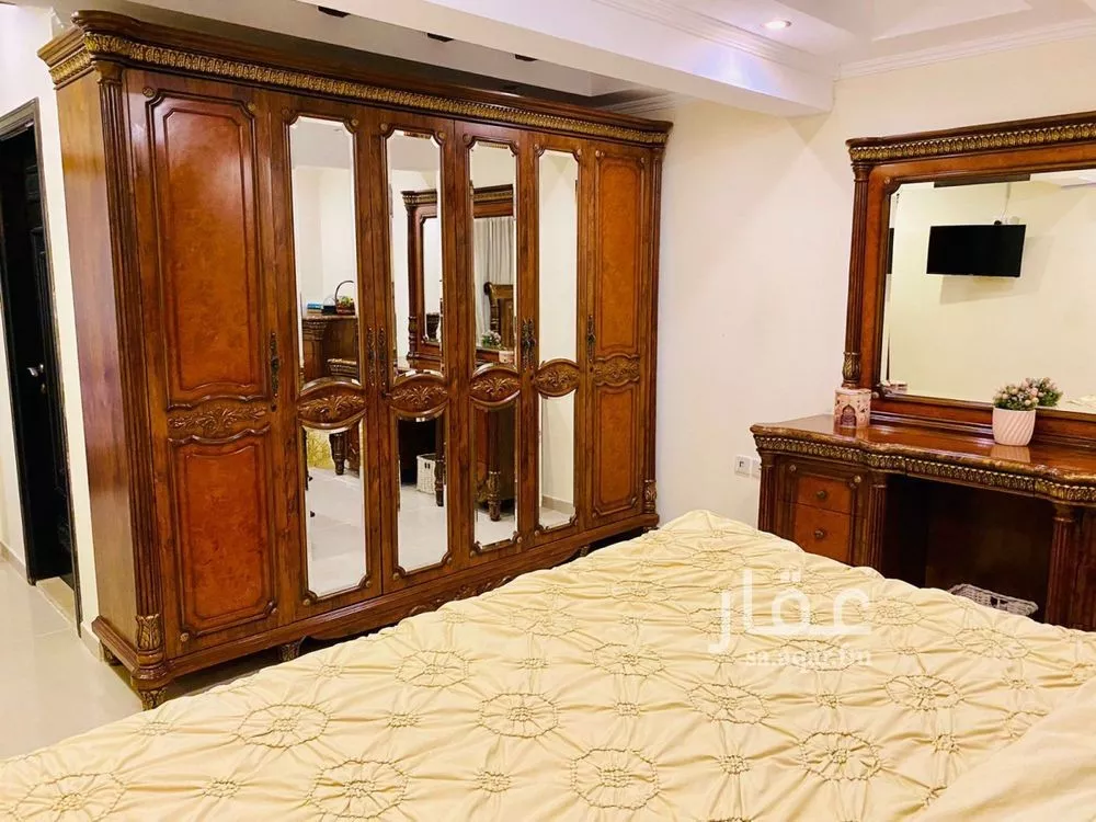 10 bedroom villa in Taibah 5