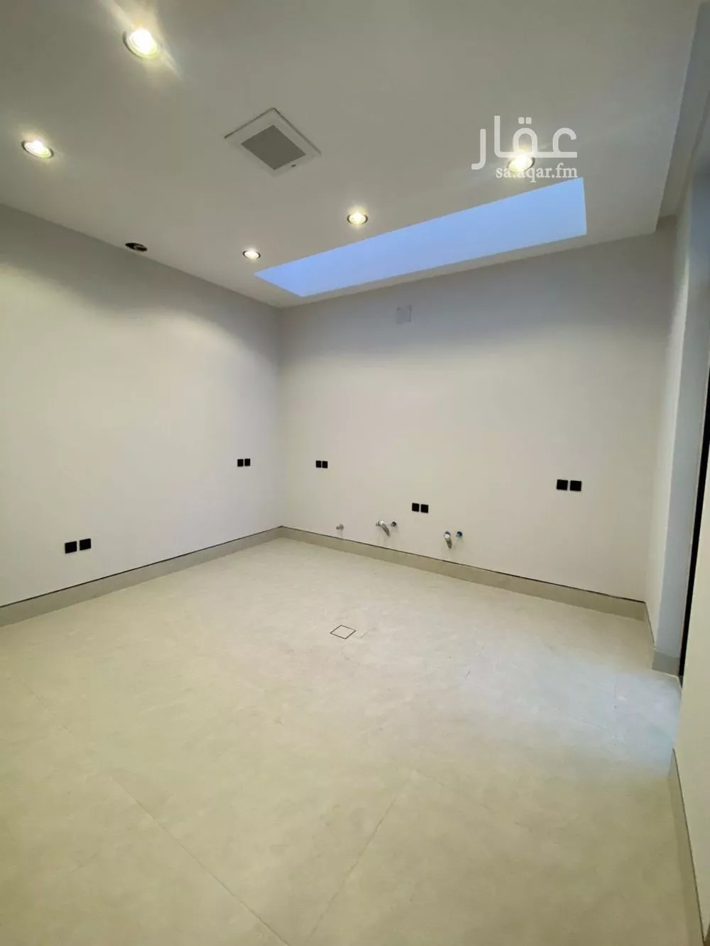 5 bedroom villa in Al Mahdiyyah 6