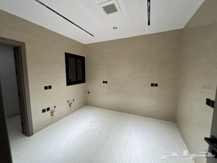 شقة 5 غرف في ولي العهد 5