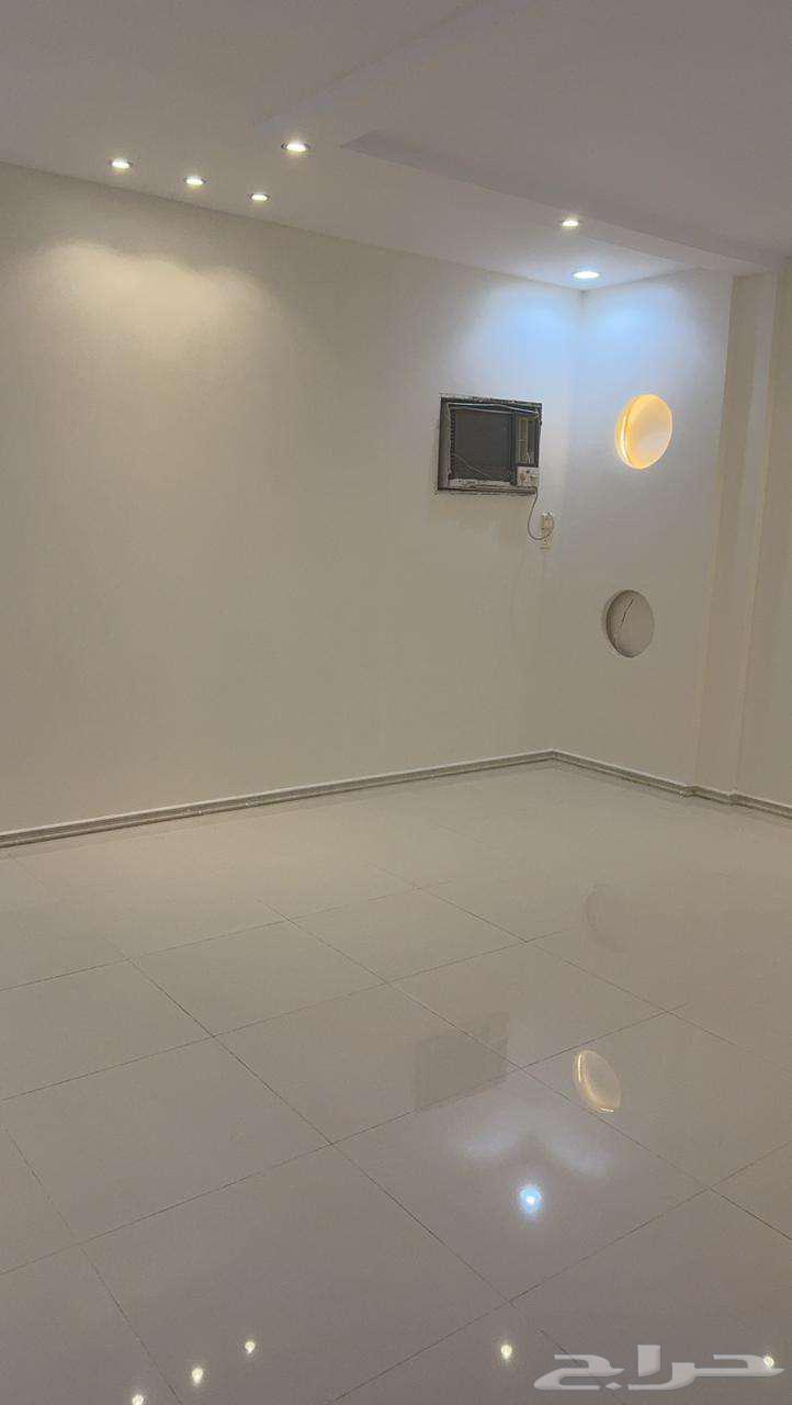 شقة 5 غرف في الشوقية 2