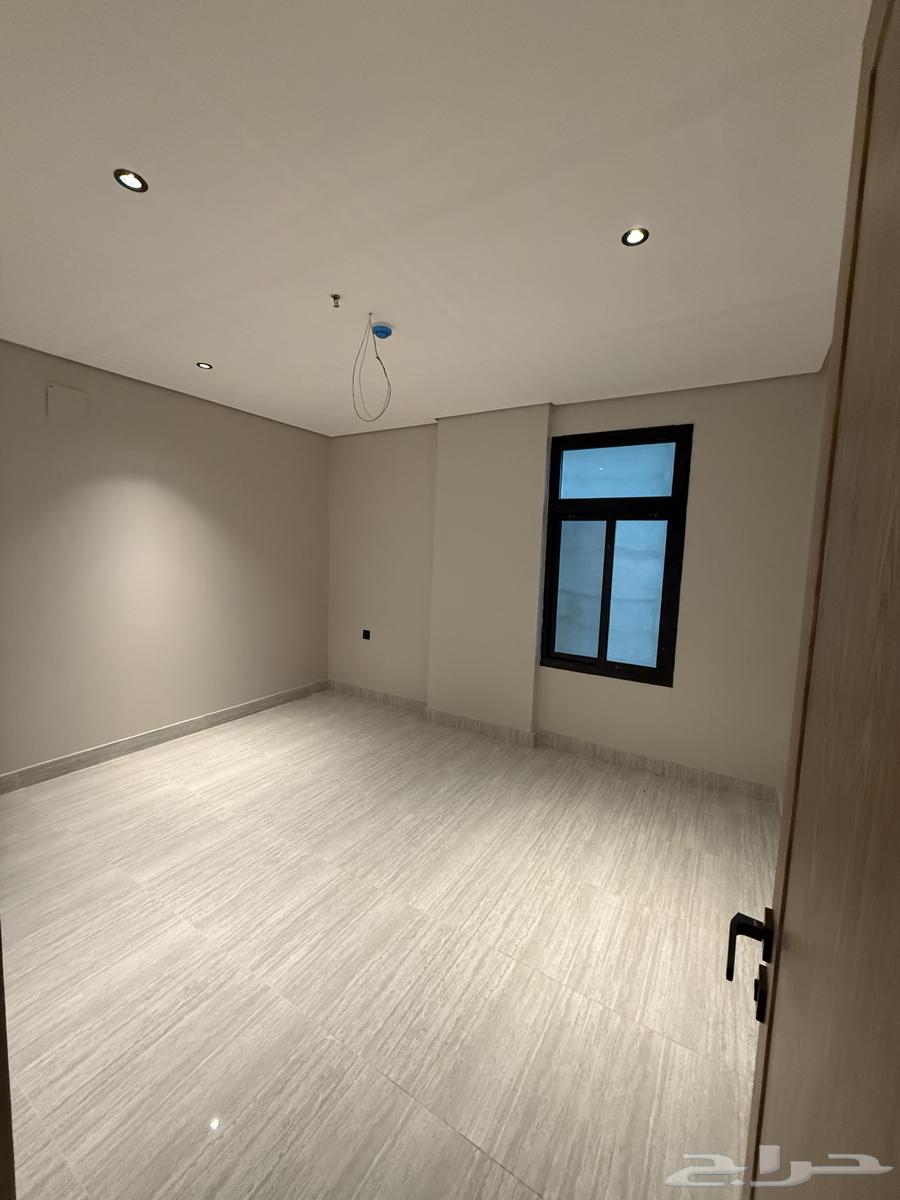 3 bedroom apartment in Al Khour 15