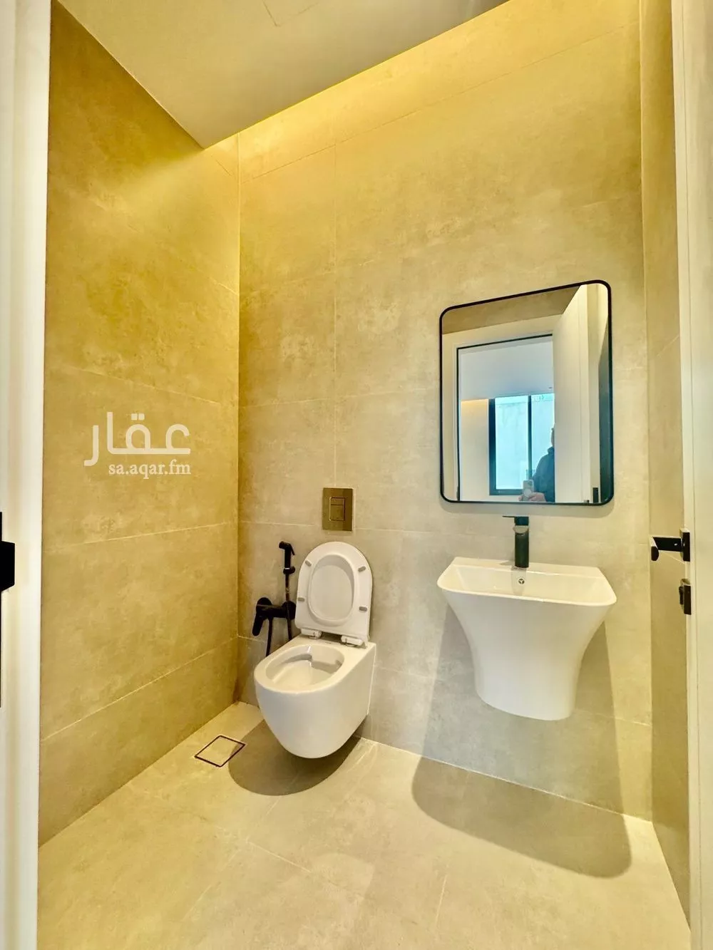 شقة 3 غرف في العارض 2