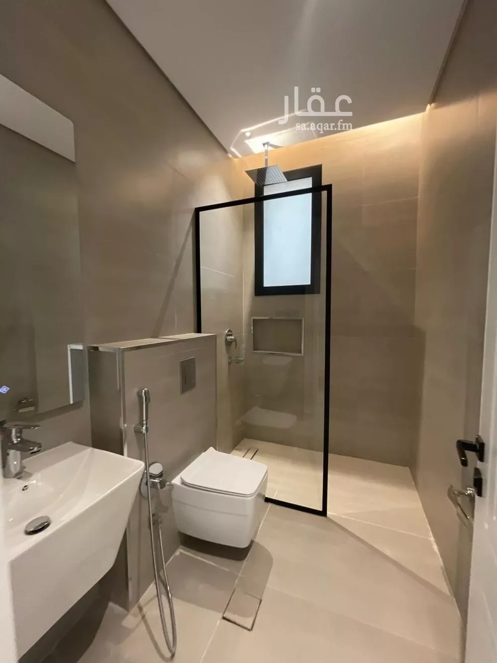 3 bedroom apartment in Al Yasmin 18