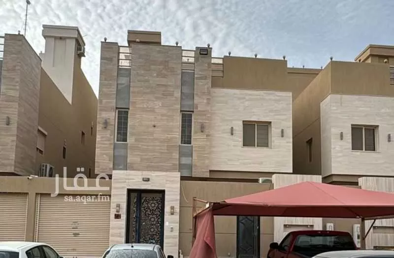 فيلا 9 غرف في الزمرد 1