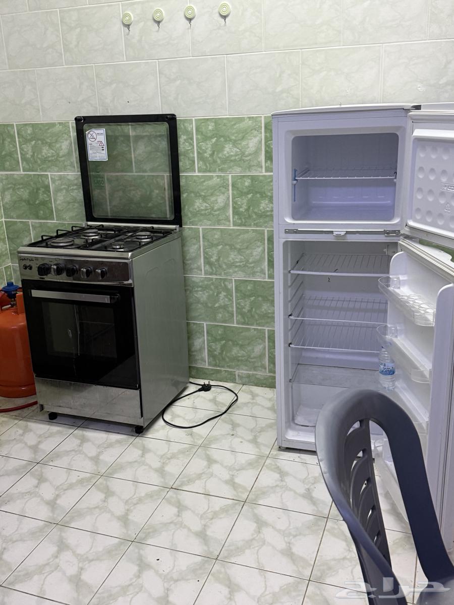 شقة 25 غرف في سكة الحديد 1