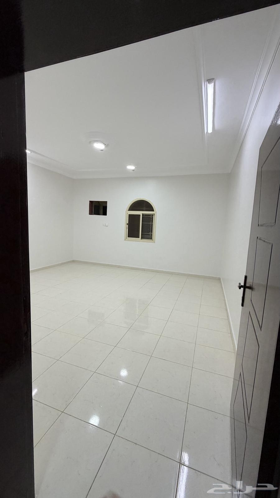 فيلا 6 غرف في السلام 4