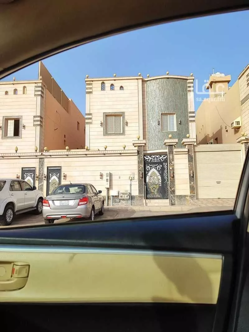 فيلا 6 غرف في الصالحية 1