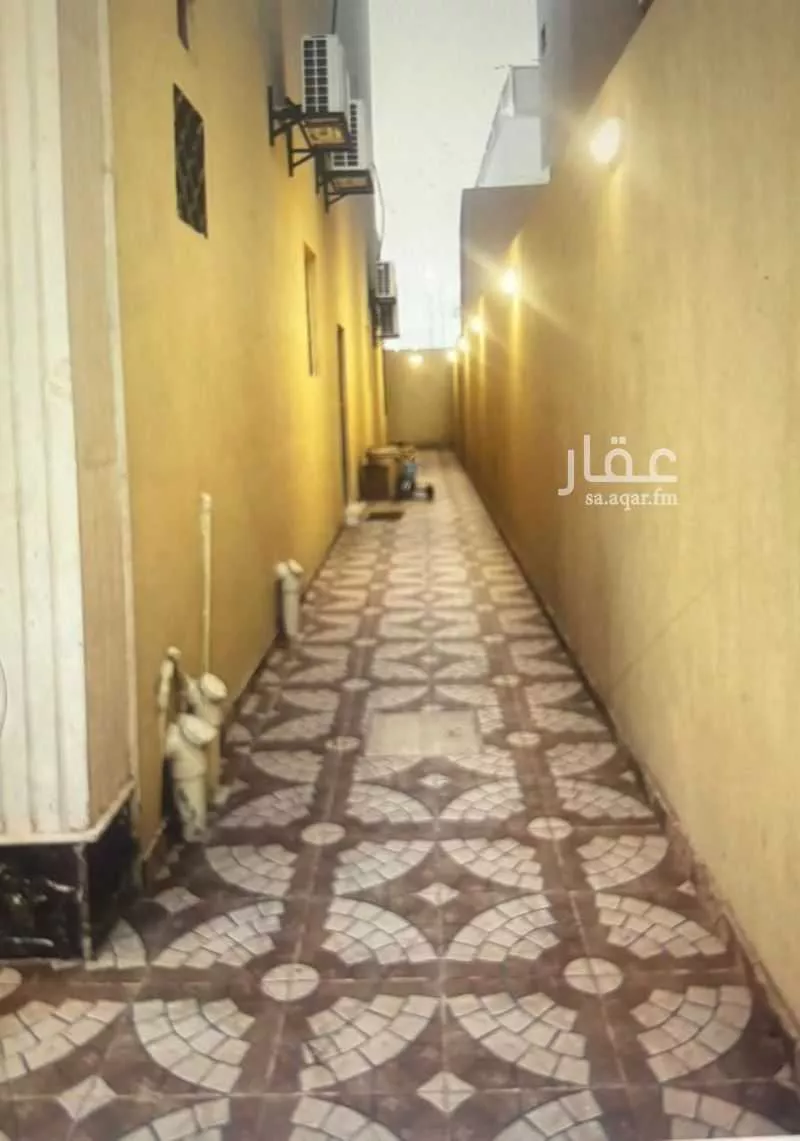 فيلا 6 غرف في الصالحية 3