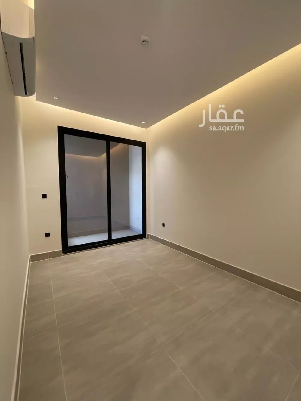 3 bedroom apartment in Al Yasmin 13