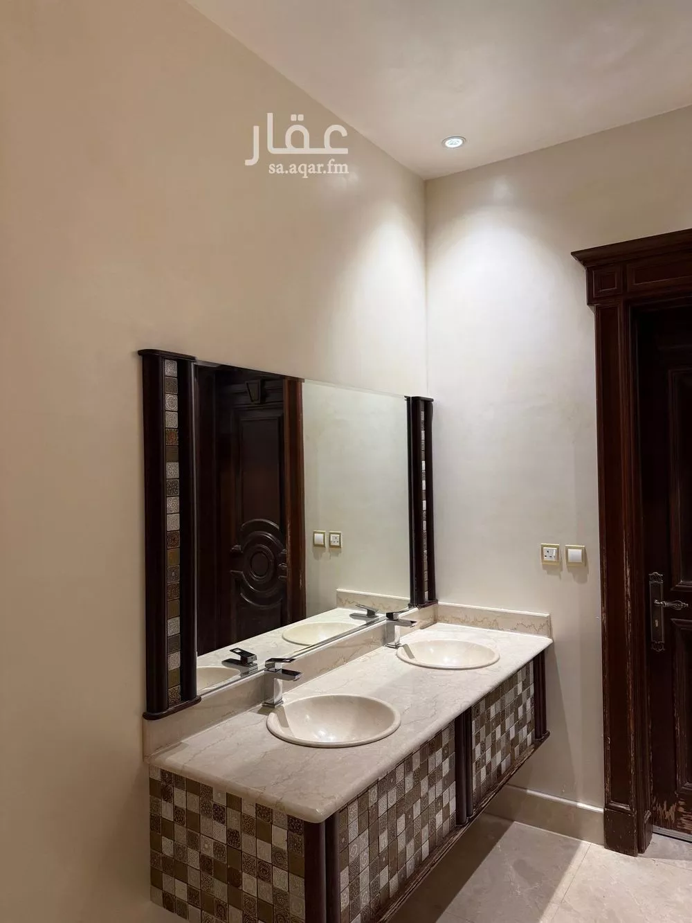 فيلا 12 غرف في ظهرة لبن 23