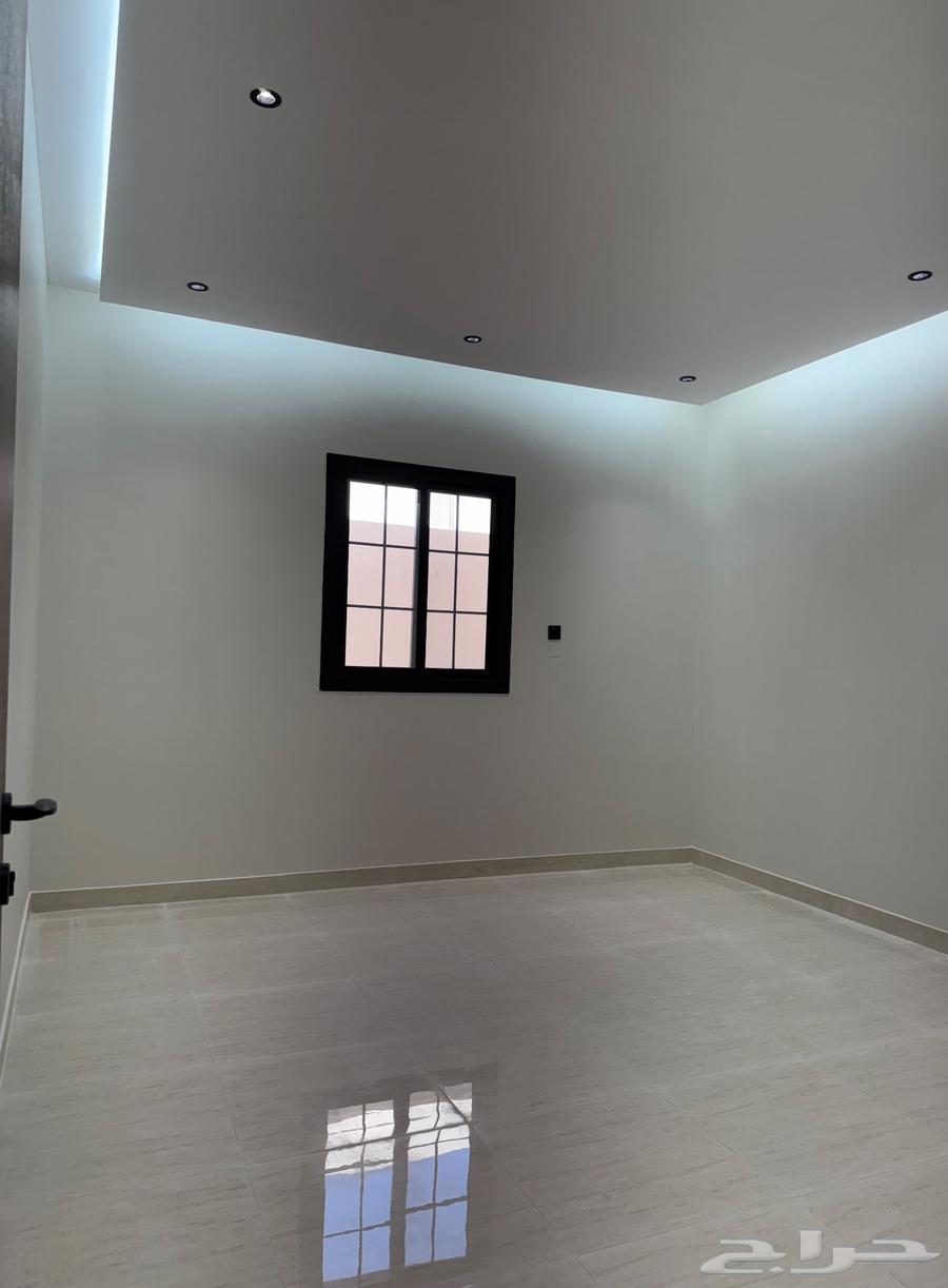 شقة 7 غرف في الرانوناء 5