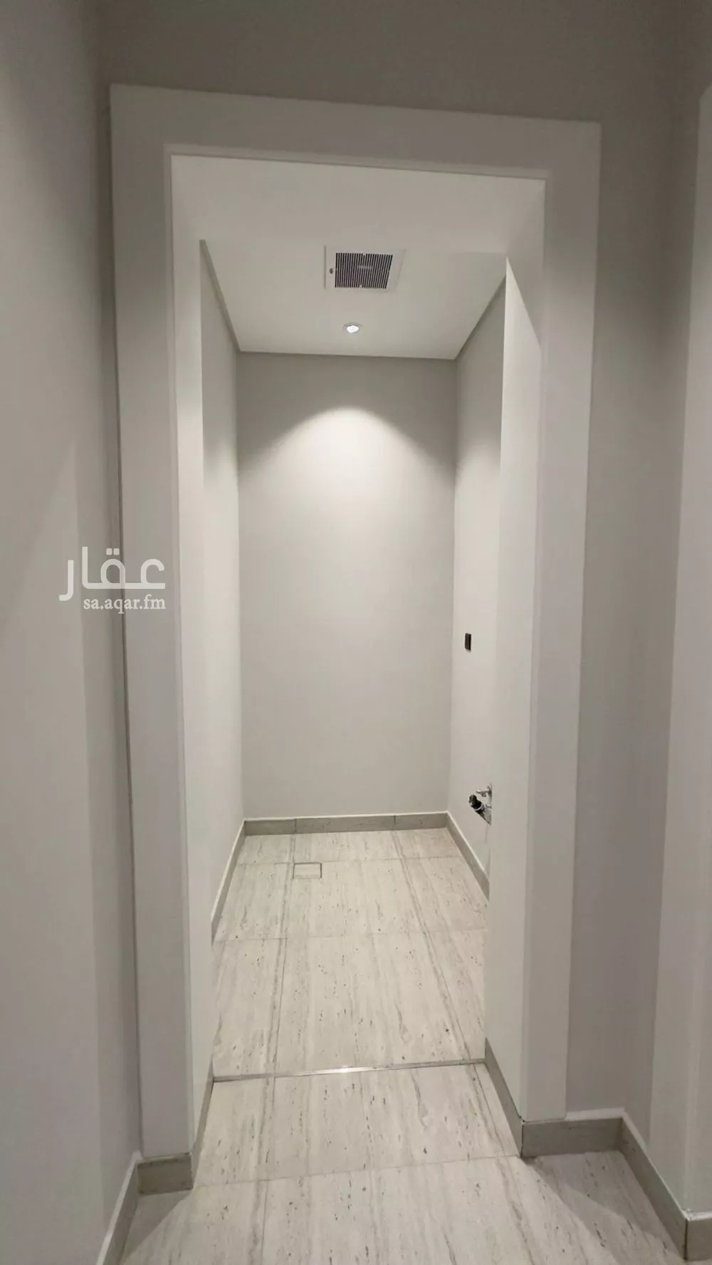 شقة 3 غرف في الملقا 7