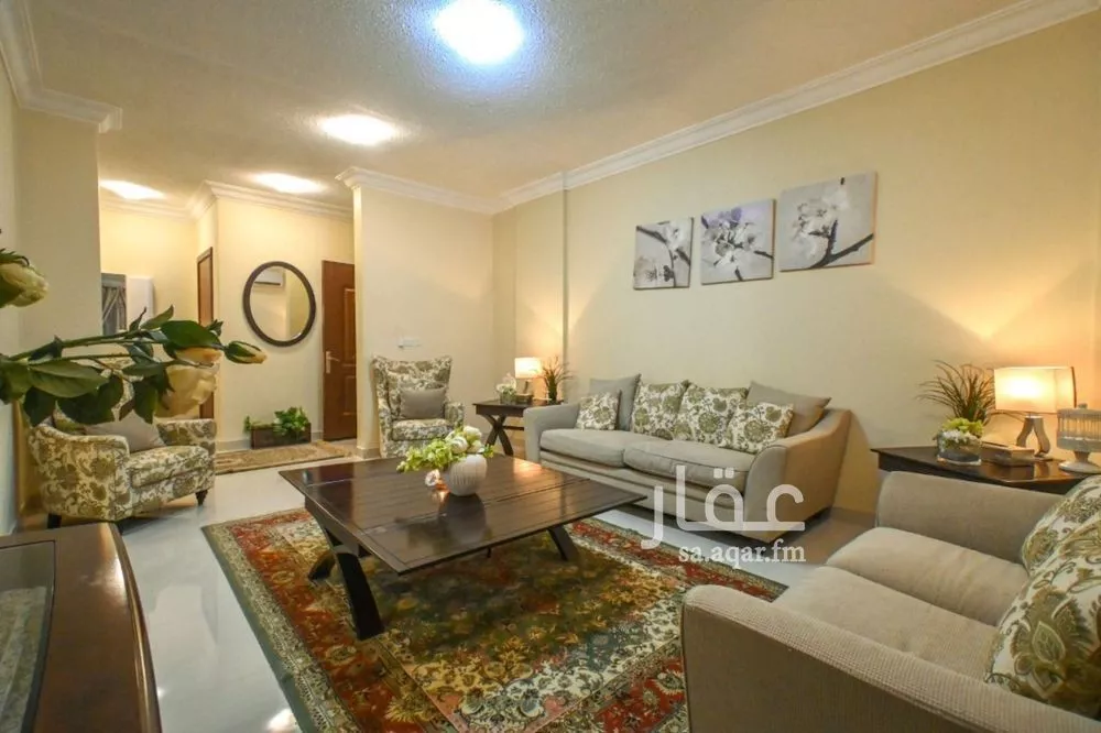 3 bedroom apartment in Al Malqa 6