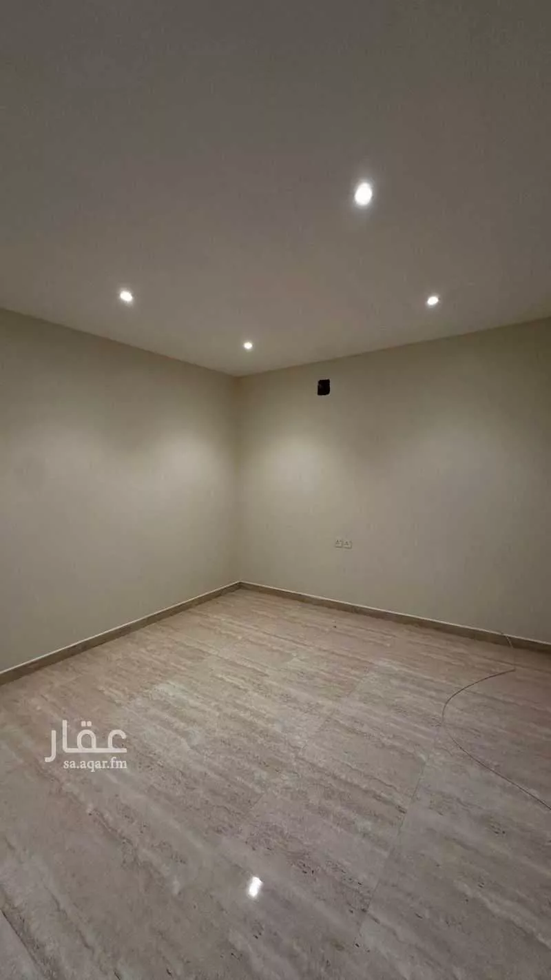 3 bedroom floor in Al Rimal 2