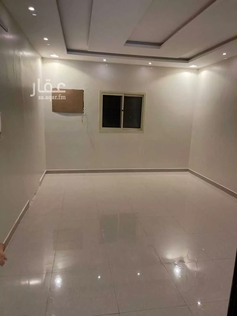 3 bedroom floor in Tuwaiq 5