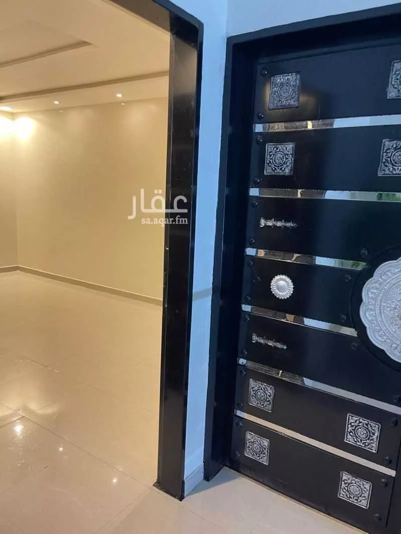 3 bedroom floor in Tuwaiq 3