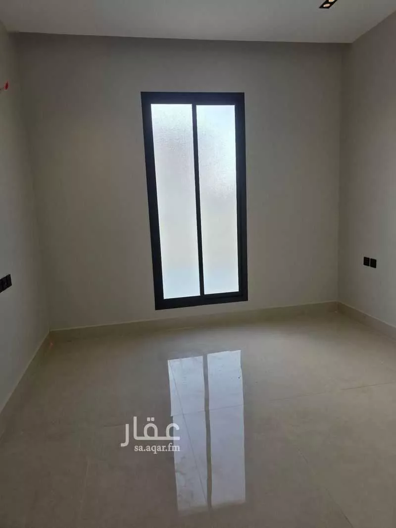 شقة 12 غرف في ديراب 15