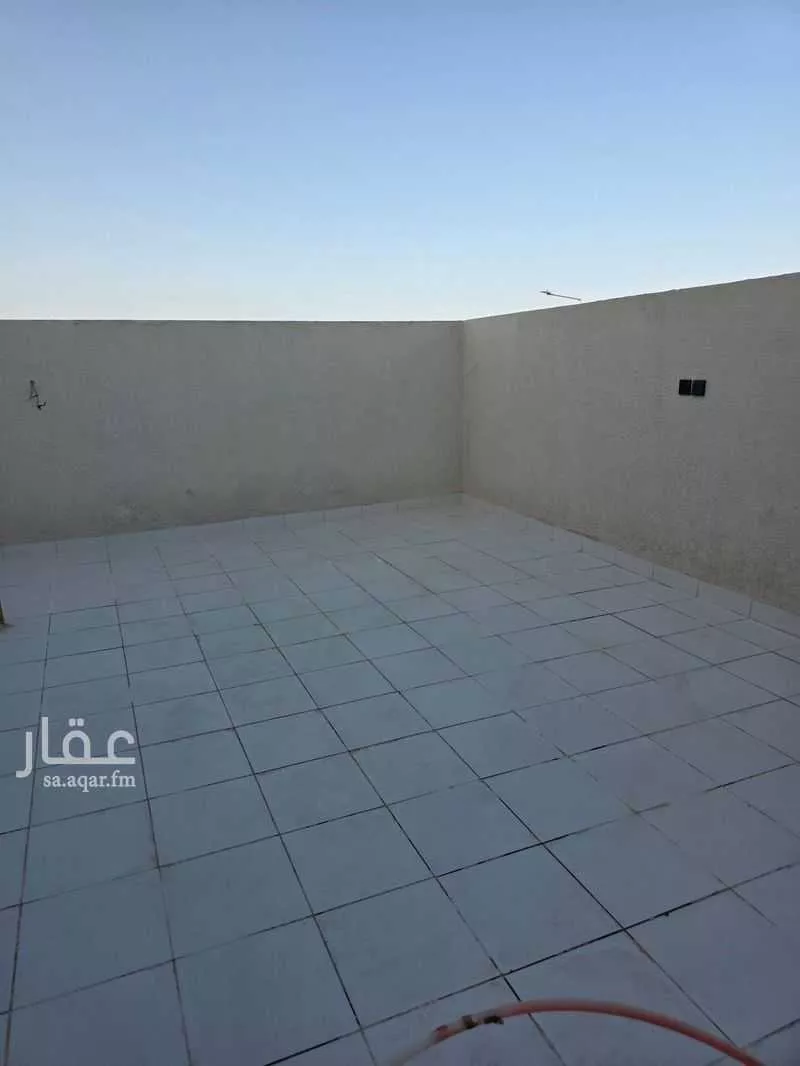 شقة 12 غرف في ديراب 6