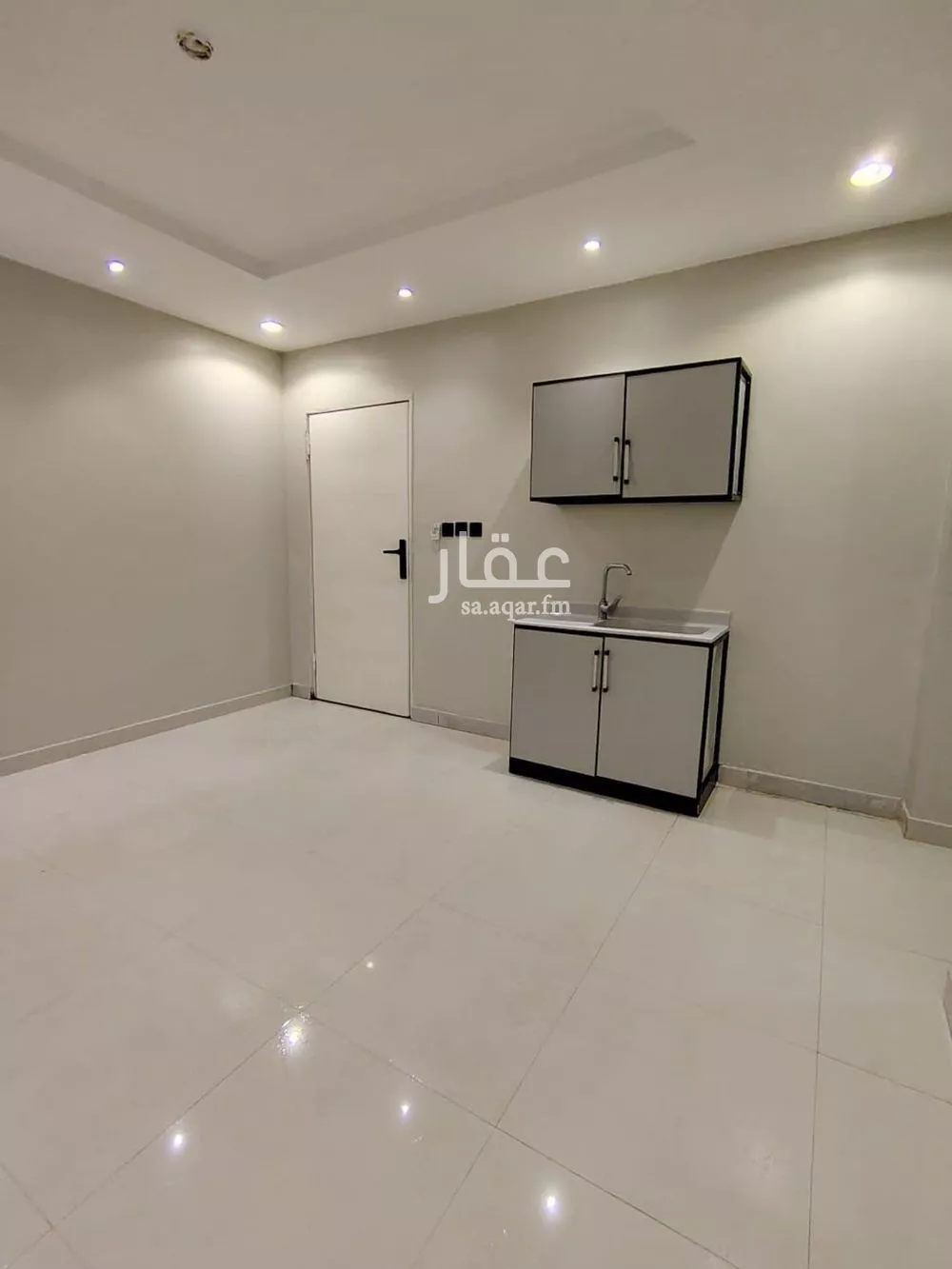 شقة 1 غرف في العارض 2