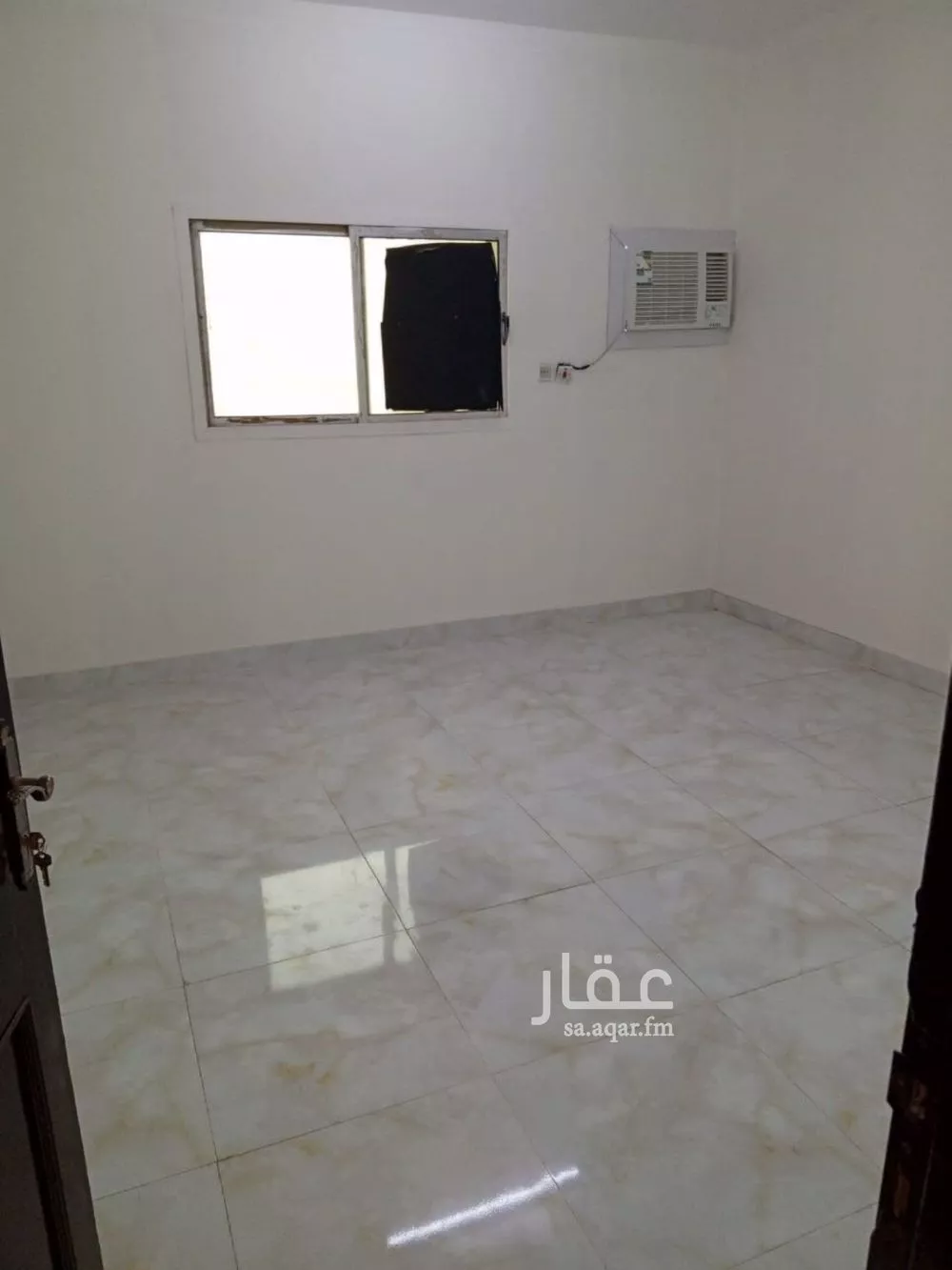 شقة 1 غرف في الخليج 5