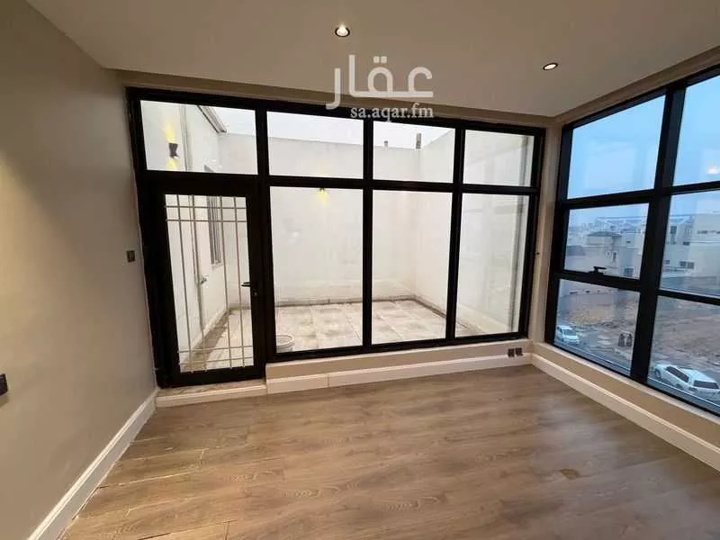 4 bedroom apartment in Hittin 6