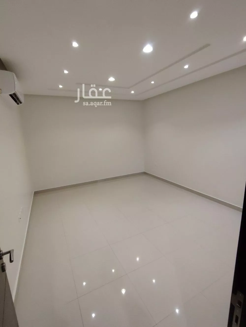 3 bedroom floor in Al Rabie 10