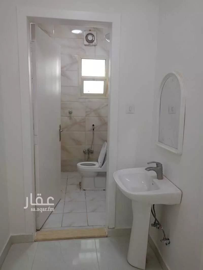 3 bedroom floor in Al Munsiyah 3