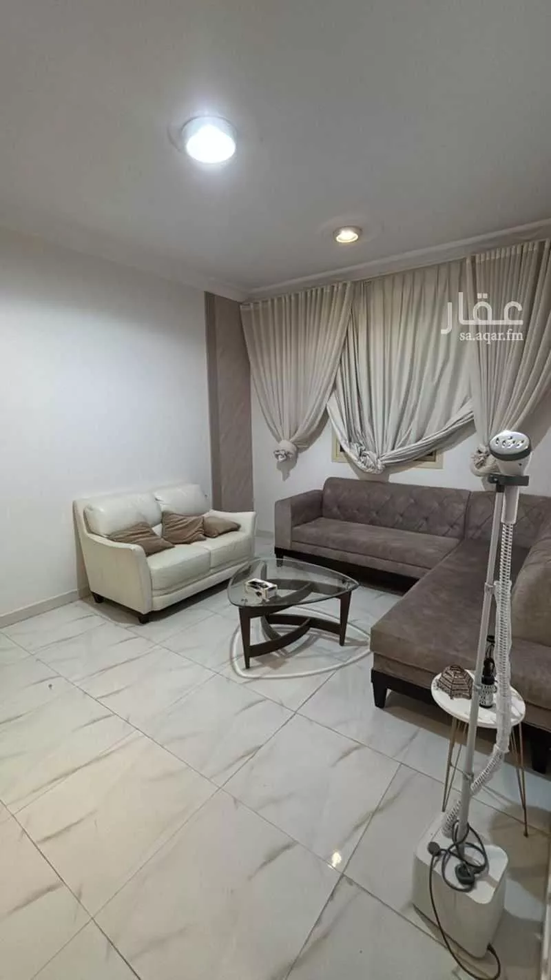 3 bedroom floor in Al Rimal 4