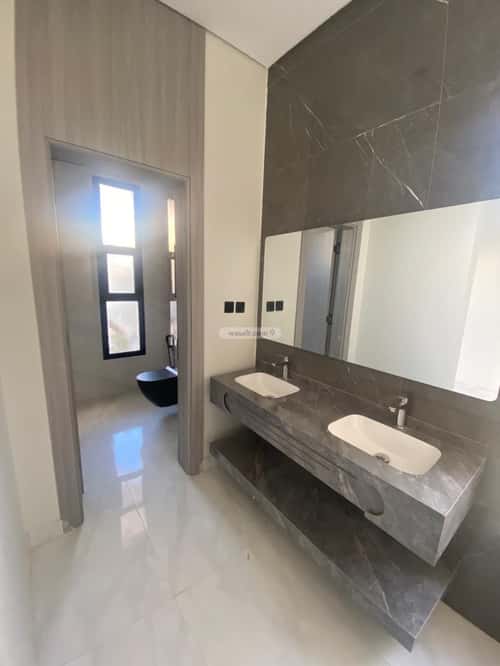8 bedroom villa in Al Quraniyah 8
