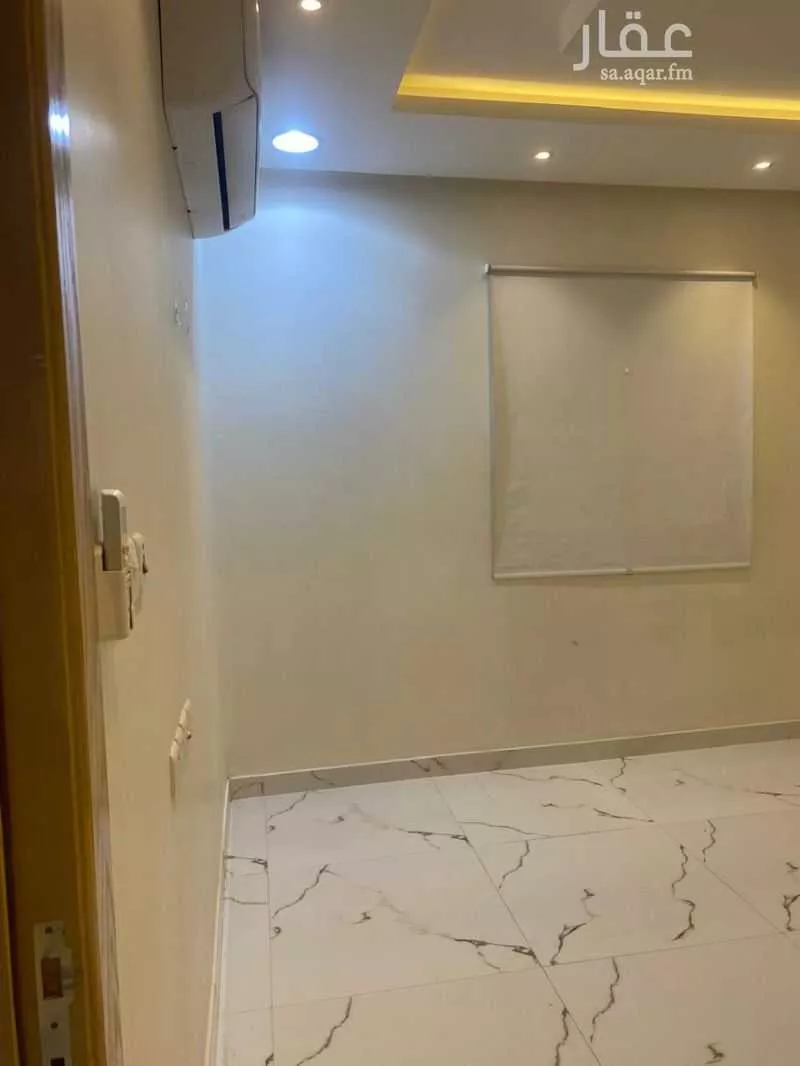 شقة 1 غرف في العارض 4