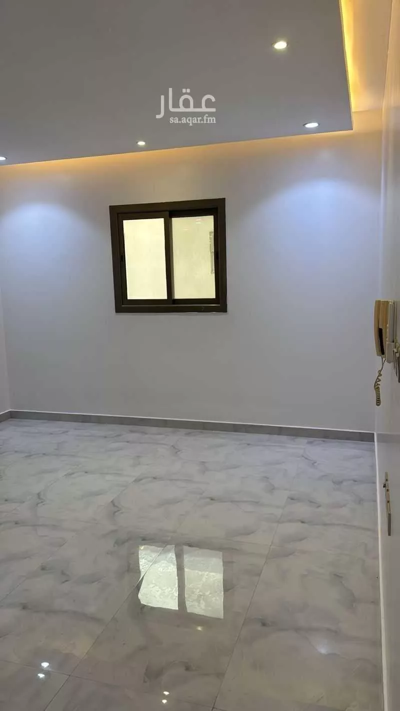 3 bedroom floor in Al Qairawan 4