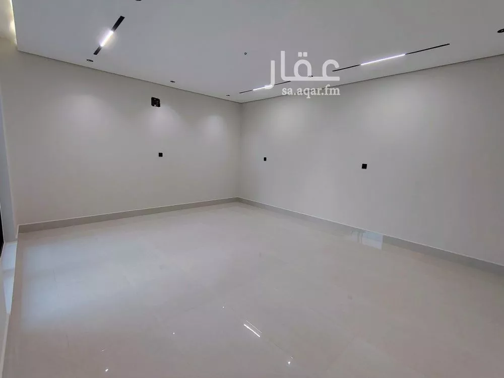 6 bedroom villa in As Sawari 2