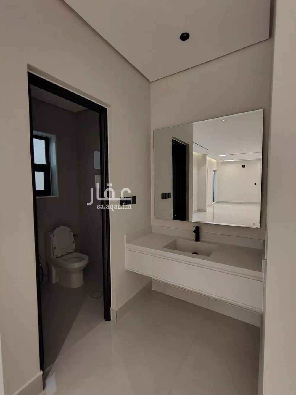 6 bedroom villa in As Sawari 8