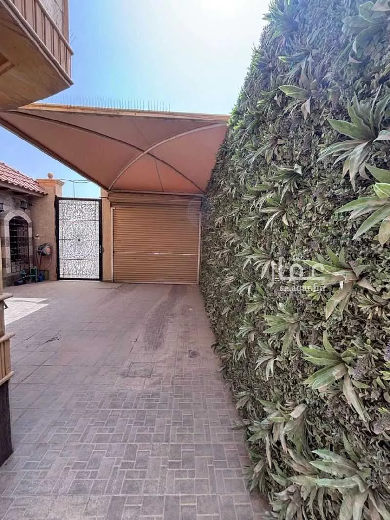 فيلا 7 غرف في الملك عبدالله 2