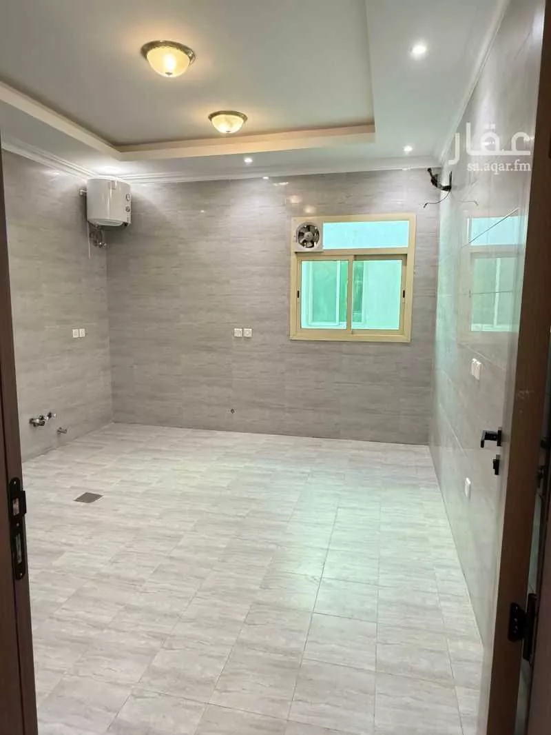4 bedroom floor in Al Aridh 6