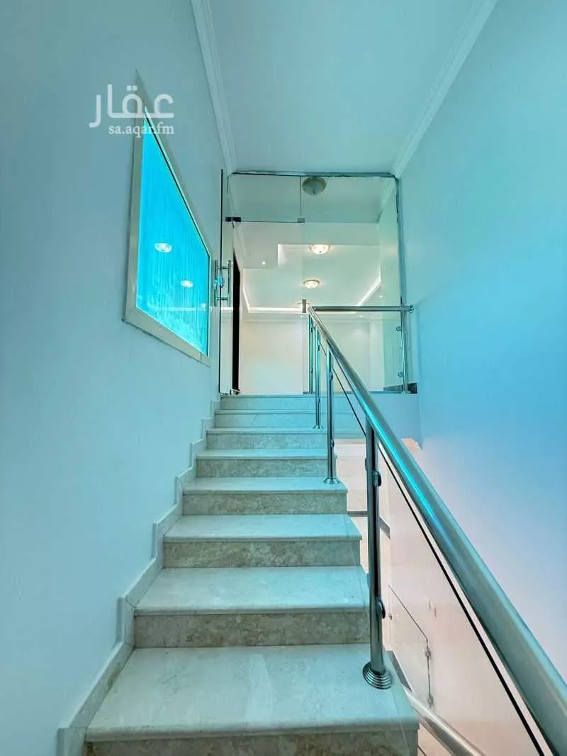 4 bedroom floor in Al Aridh 8