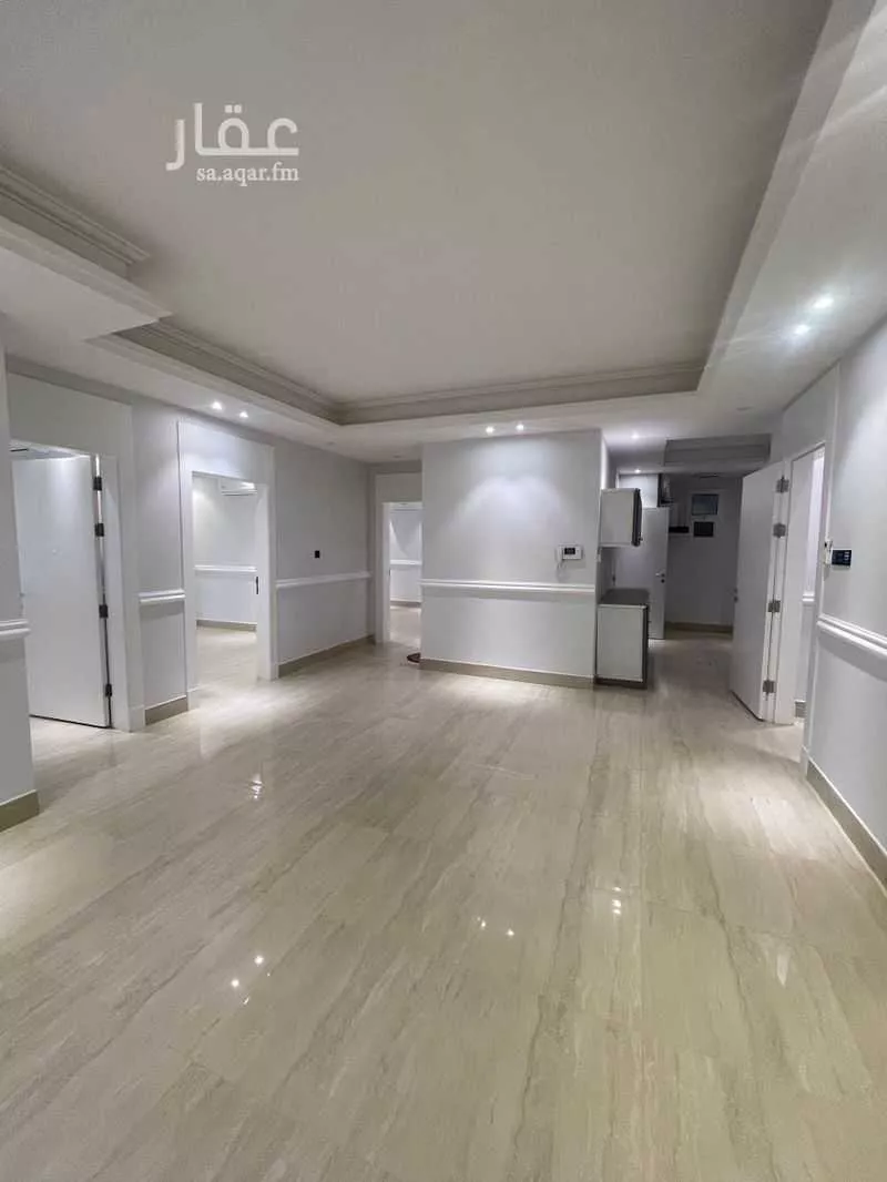4 bedroom apartment in Al Qairawan 6