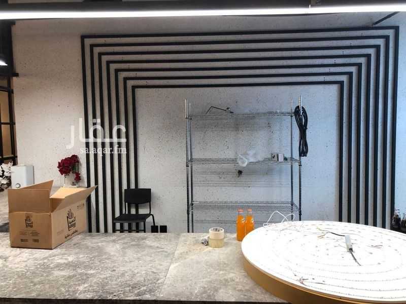 shop in Mahzur, Madinah 9