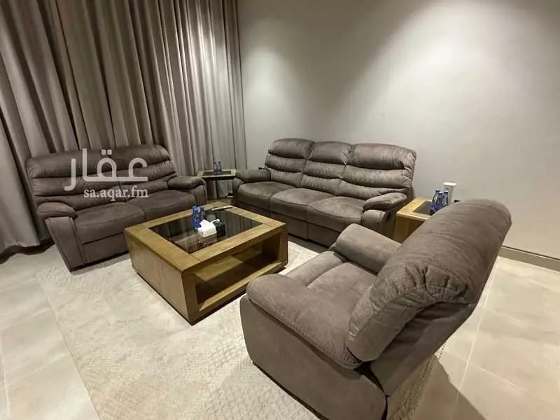 3 bedroom apartment in Al Aridh 7